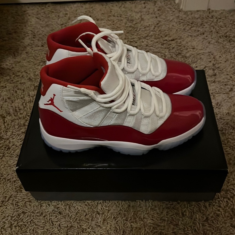 Jordan 11 cherry reds